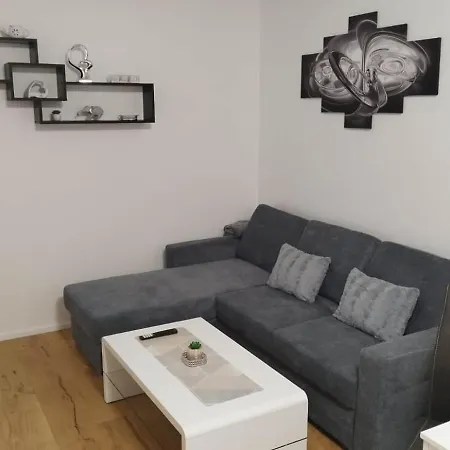 Apartment Kristyna *